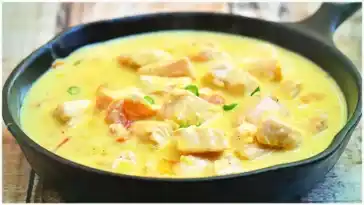 Fisch mit Shrimps, Mango, Erbsen in Kokos-Curry Soße