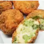 Fitness Brokkoli-Cheese-Bällchen: Gesunde und leckere Snacks für den Genuss