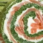 Low Carb Spinat-Lachs-Rolle