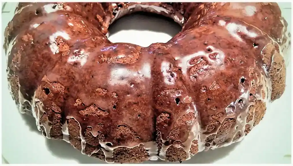 Nach diesem Nusskuchen-Rezept fragen uns gerade alle