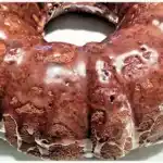 Nach diesem Nusskuchen-Rezept fragen uns gerade alle