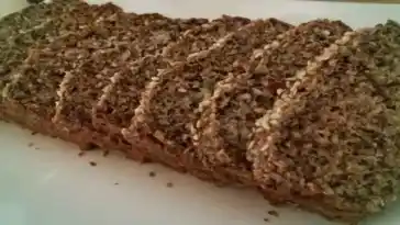 Noch ein Brot Low Carb
