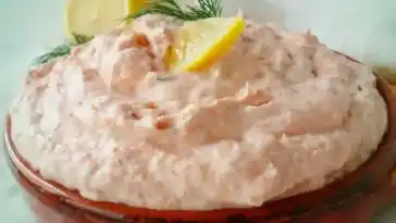 Räucherlachs Aufstrich: Eine köstliche Delikatesse für Feinschmecker