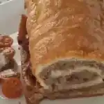 Ukrainische Eier-Käse Rolle mit Hackfleischfüllung in der Low Carb Version