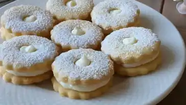 WEISSE SCHOKOLADE PLÄTZCHEN