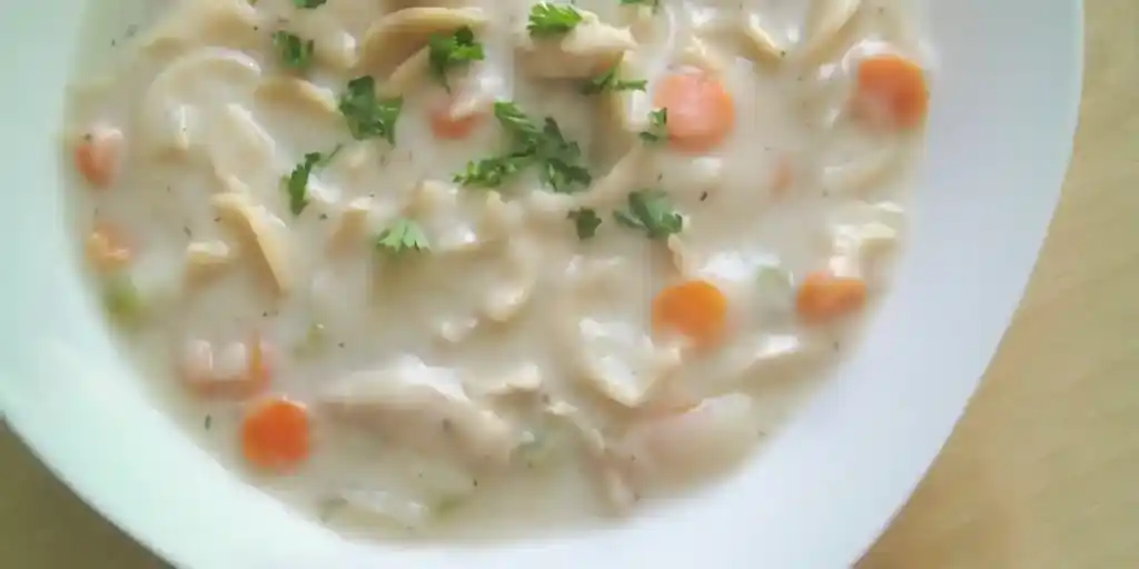 Cremige Hähnchensuppe