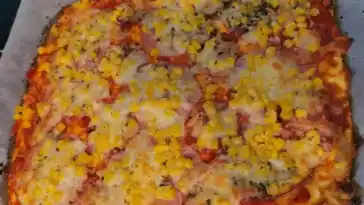 Die Low Carb Pizza hat nur 9 g Kohlenhydrate
