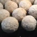 Kalorienarme Protein-Schoko-Kokoskugeln So Lecker