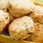 Lecker Jalapeno Cheddar Plätzchen ( Low Carb)