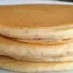 Low Carb Eiweiß-Vanille-Pancakes mit nur 0,8 g