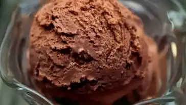 LowCarb Moussiges Schokoeis