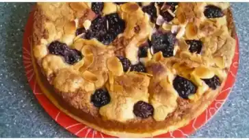 Mandel-Brombeerkuchen