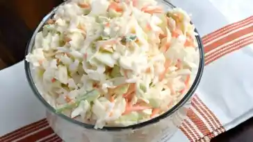 SUPER SCHMACKHAFTER WEISSKOHL-MÖHREN-SALAT WIE AUS DEM RESTAURANT