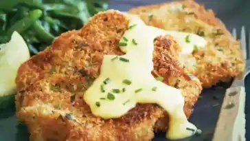 Schnitzelröllchen mit Nusskruste
