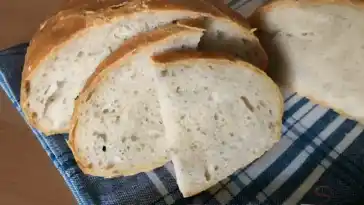 Super zartes Brot – ein Tassenrezept auch für BackanfängerInnen