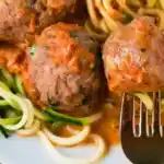 low carb zoodles mit putenbällchen