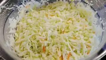 Amerikanischer Krautsalat