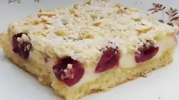 Apfel Streuselkuchen mit Quark vom Blech