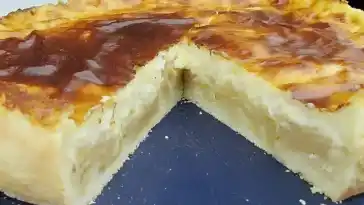Apfelkuchen mit Creme – Guss