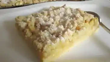 Apfelkuchen mit Streuseln vom Blech