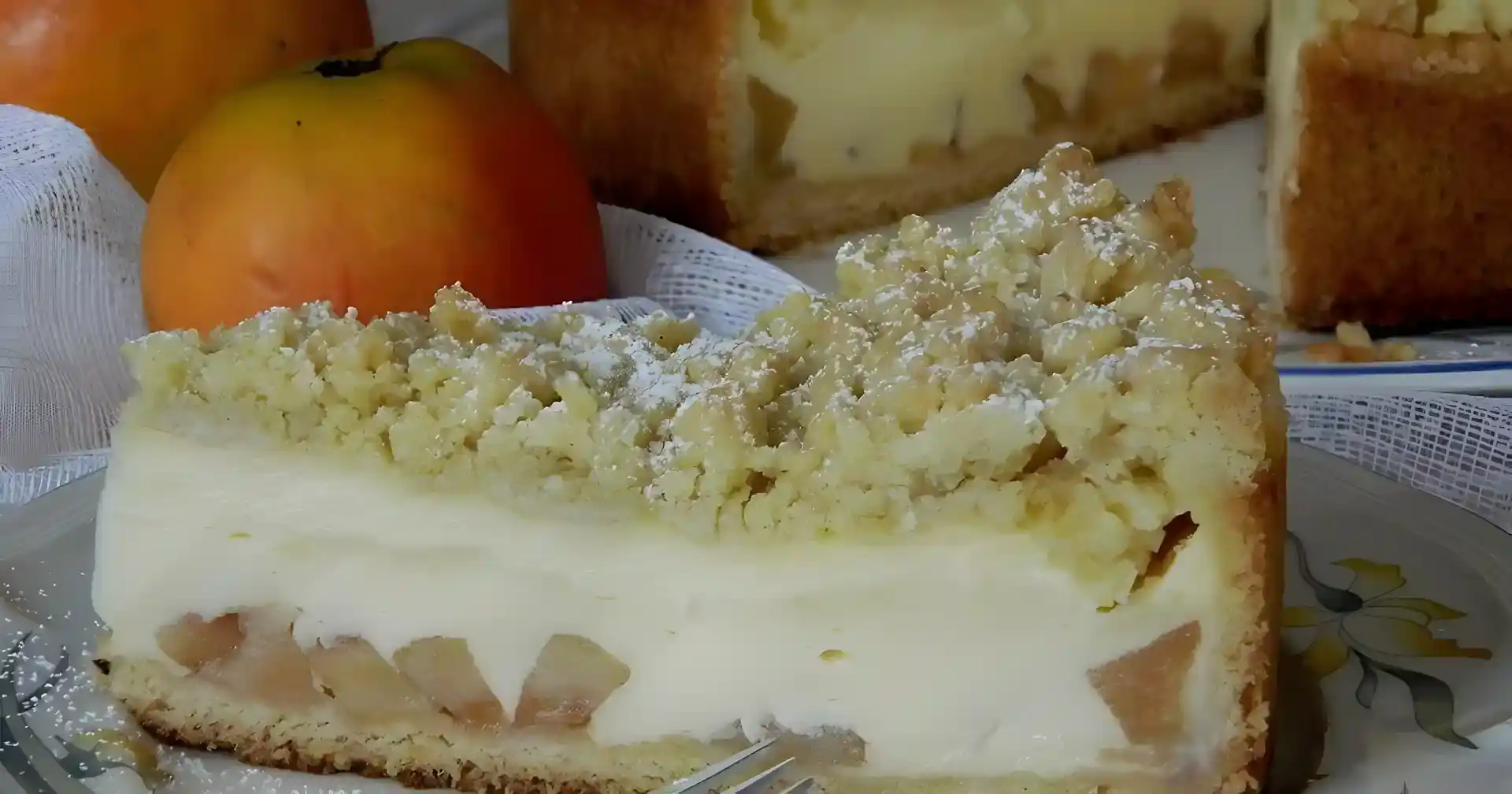 Apfelkuchen mit Vanillecreme und Streuseln