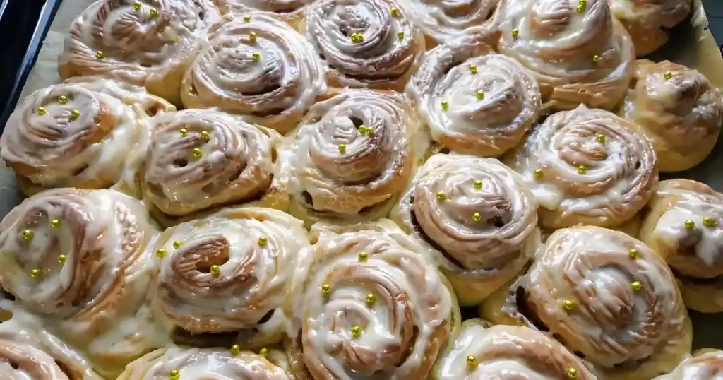 Cinnamon Rolls with Cream Cheese Frosting