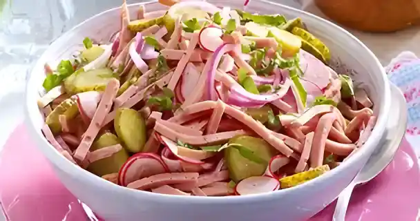 Fixer Leberkäs’ Salat