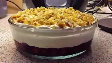 Frischkäse Kirsch Dessert