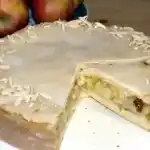 Gedeckter Apfelkuchen