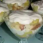 Geschichtete Apfel Marzipan Creme