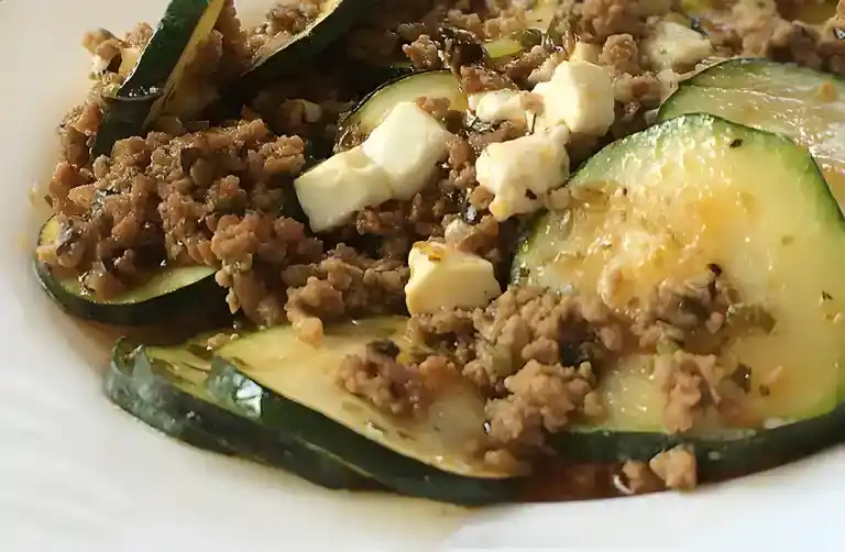 Griechischer Zucchini-Auflauf