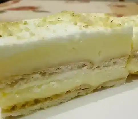 Grießkuchen ohne Backen, in 15 Minuten zubereitet