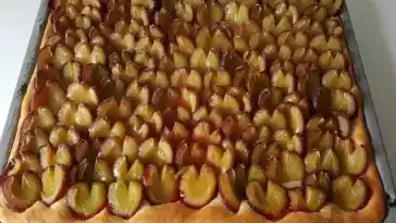 Hefe-Pflaumenkuchen