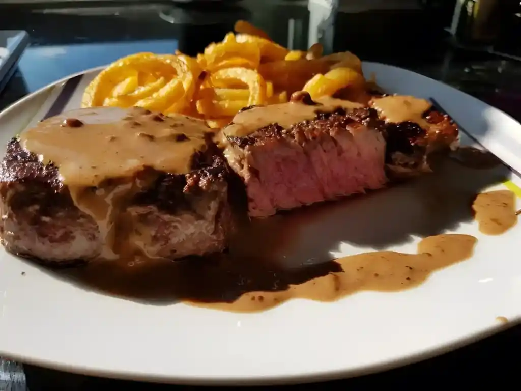 Hüftsteak in einer feinen Cognac – Sahne – Soße