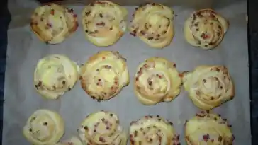 Käse-Schinken-Schnecken