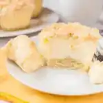 Käsekuchen-Muffins mit Streuseln