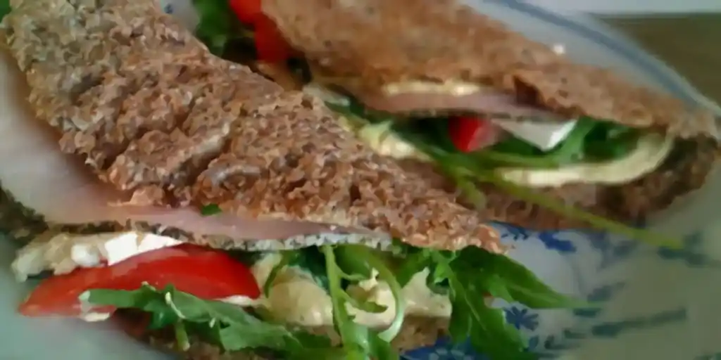 Kalorienarme Weizenkleie-Wraps