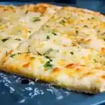 Knoblauch-Käsestangen