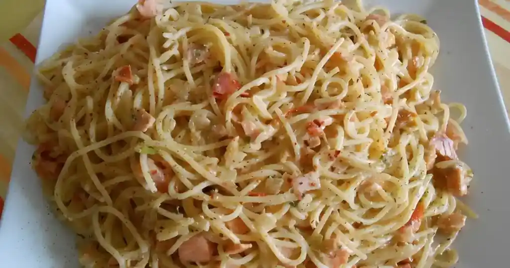 Lachsspaghetti à la Carbonara