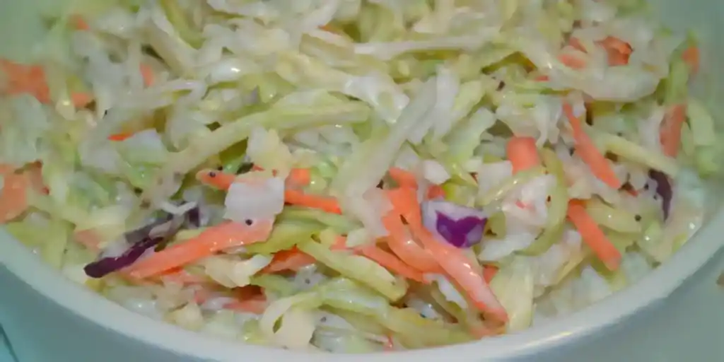 Low Carb cremiger Krautsalat