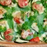 Low carb Auflauf mit Zucchini, Mozzarella und Schafskäse