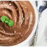 Low carb avocado Creme für Frühstück