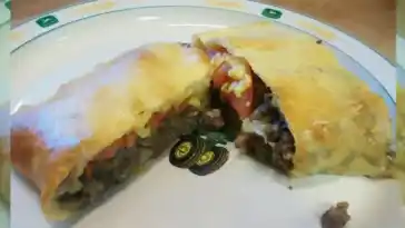 low carb Cheeseburger Calzone