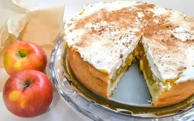 Apfeltorte mit Zimtobers