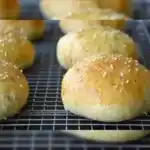 Burger Buns - passend zu den Tofufrikadellen