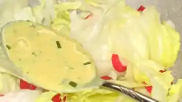 Einfache Salatsauce