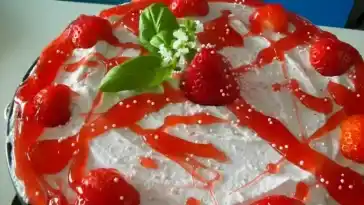 Erdbeer-Frischkäse-Torte