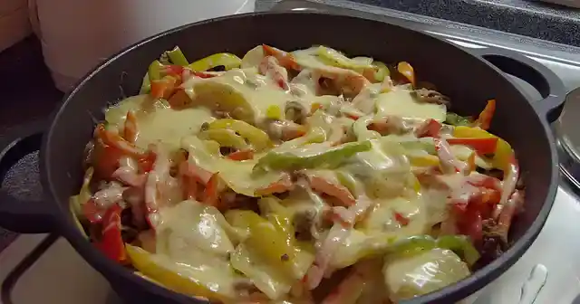 Kartoffel Paprika Pfanne mit Hackfleisch