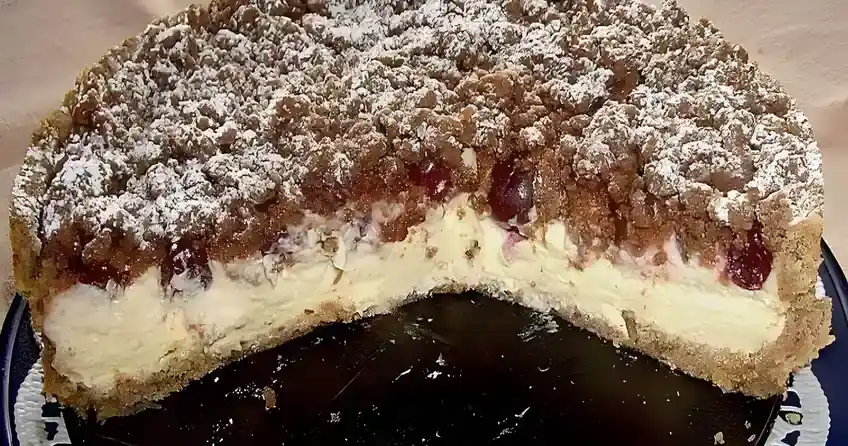 Kirsch Pudding Streuselkuchen