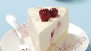 Kirsch-Quark-Torte